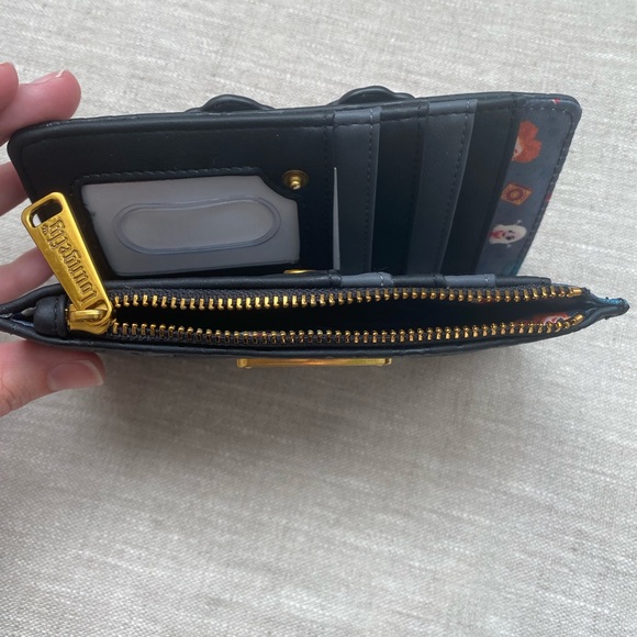 Sanderson Sisters Wallet NEW - Picture 5 of 5